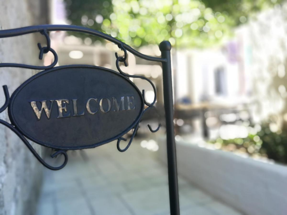 Casa Segota Hotell Veli Iž Exteriör bild