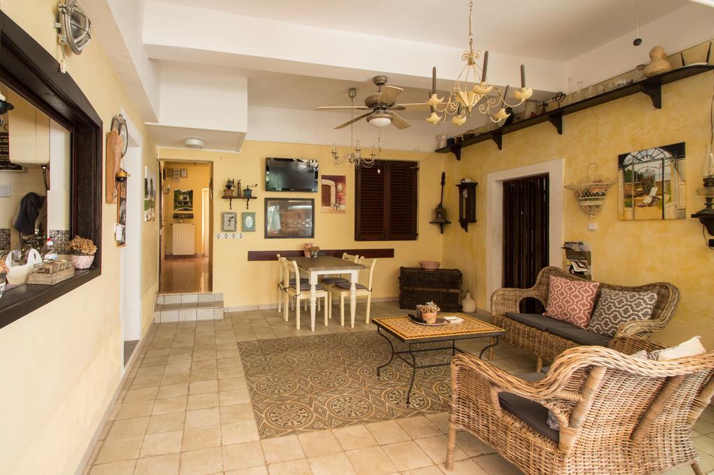 Casa Segota Hotell Veli Iž Exteriör bild